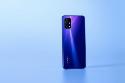 A high-quality image of the Vivo X200T smartphone with Zeiss optics and a flagship design, on a clean background with a subtle gradient effect.